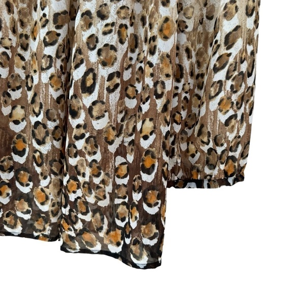 Chico's Animal Print Smock Peasant Top Blouse, size 2 - Picture 4 of 7